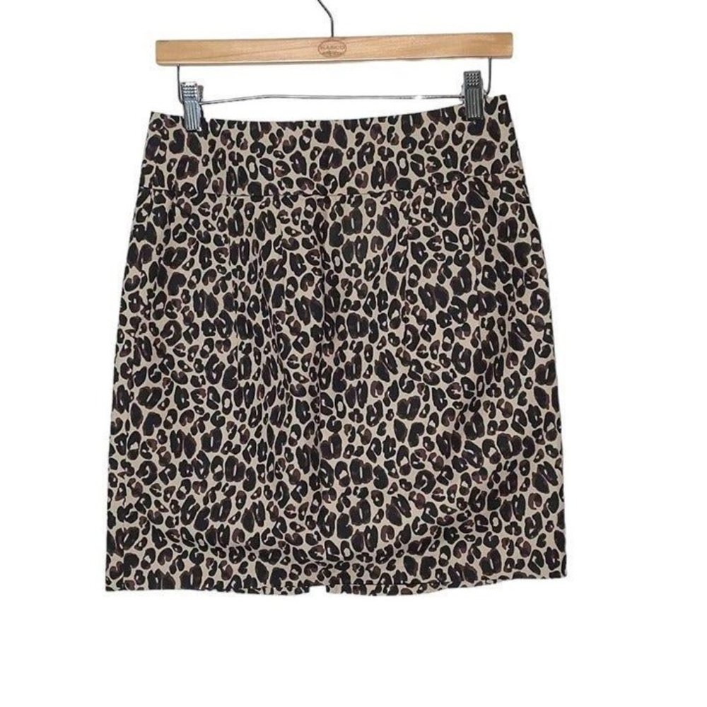 Women’s skirt size small
